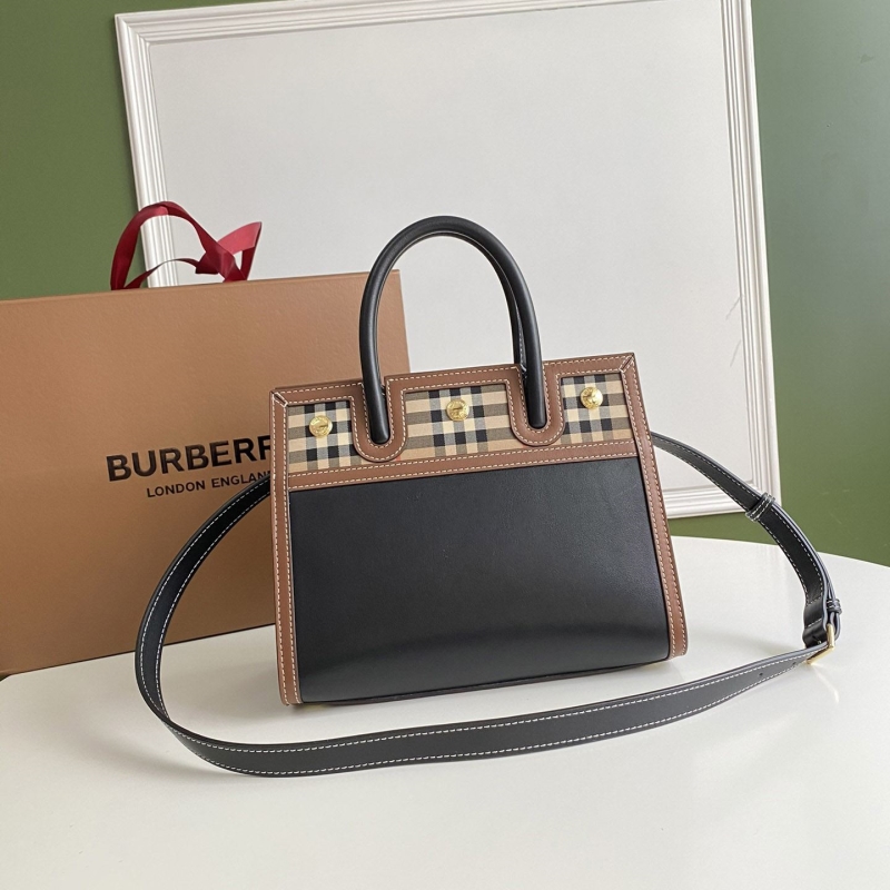 B**rry shopping bags
